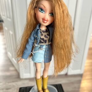 Bratz Rodeo Sorya 2006 Doll
